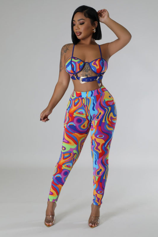 "Irresistible Allure" Strap Shoulder Bra Top Belt Tie & High Waist Leggings Set. 