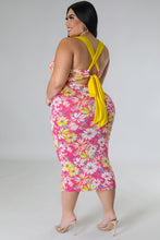 Load image into Gallery viewer, &quot;Feeling The Sunshine&quot; Plus Size Open Back Tie Midi Dress.
