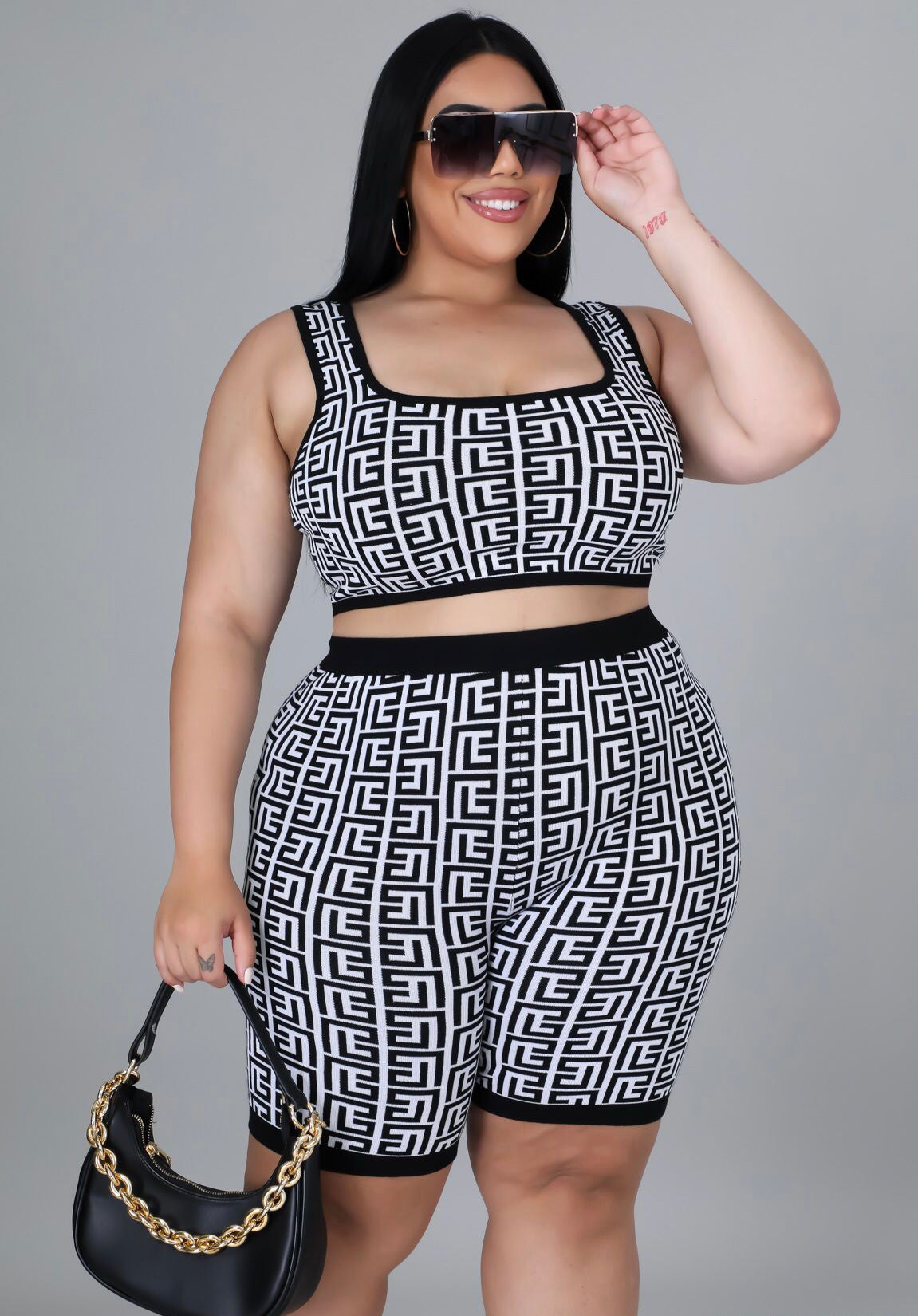 "The Link Up" Plus Size Printed Crop Top & Biker Shorts Set.